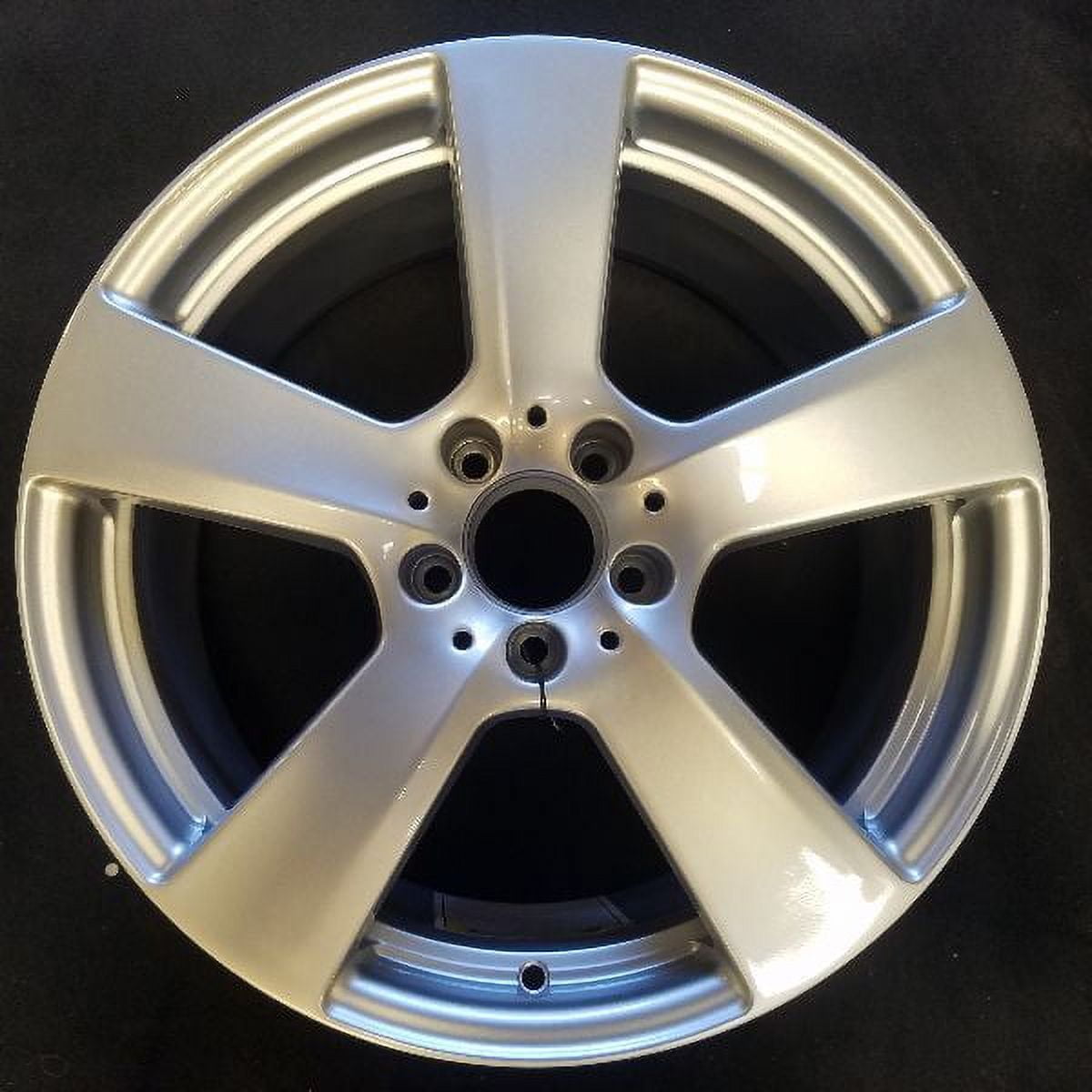 Brand New Single 18 18X8.5 Back Wheel for Mercedes-Benz E-class E350 E550 2011-2013 SILVER OEM Standard Replacement Rim