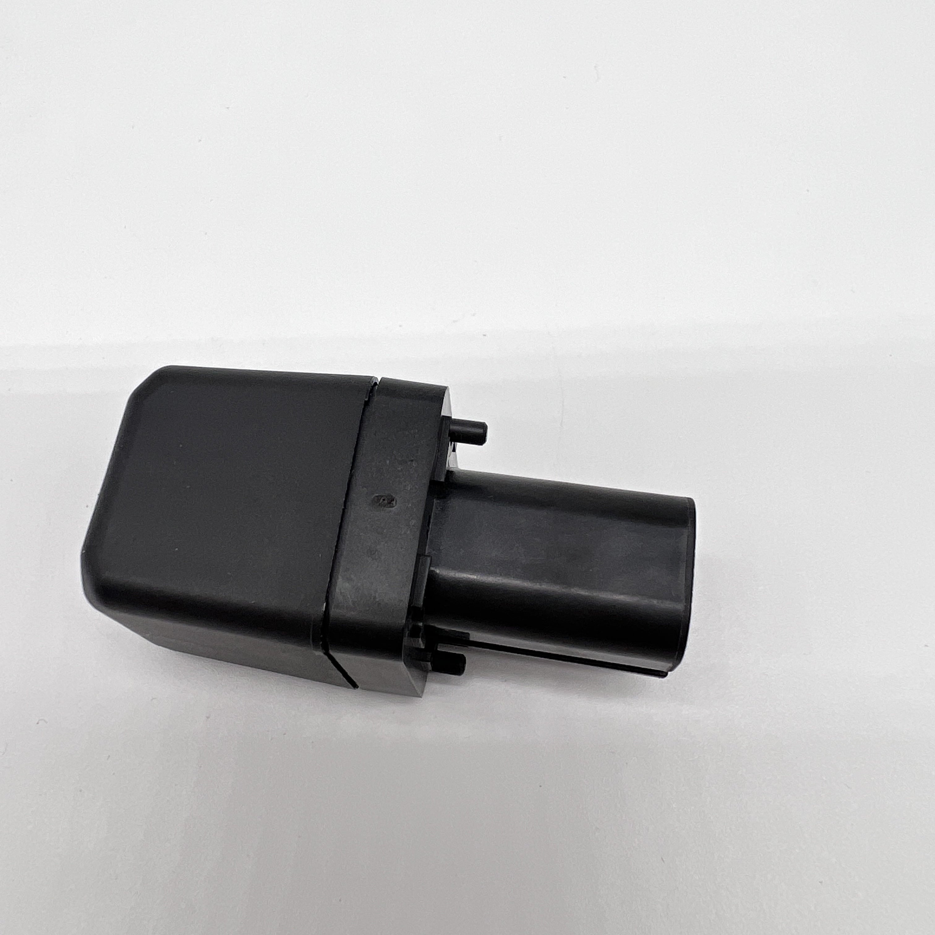 Applicable 17-21 Toyota Camry Hybrid Rearview Reversing Lens Without Stand 8679006220 86790-06220